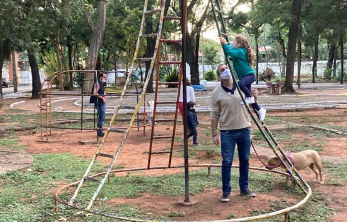Recuperación del Parque Caballero.