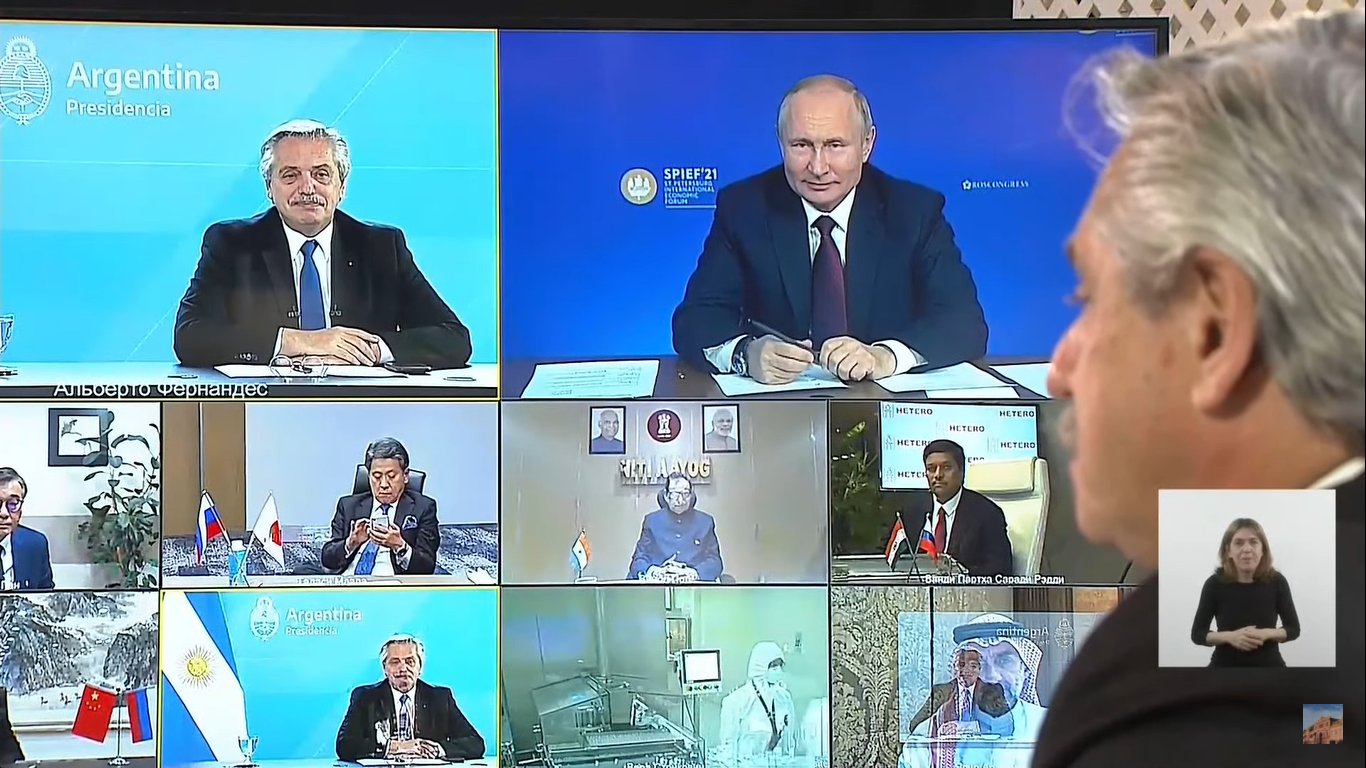 Alberto Fernández, presidente de Argentina, y Vladimir Putin, jefe de Estado de Rusia