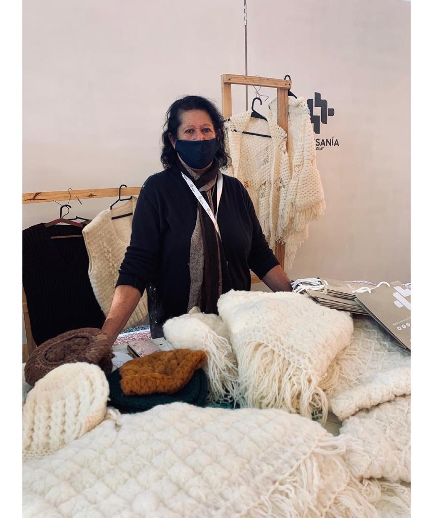 Artesanos invitan a feria de invierno