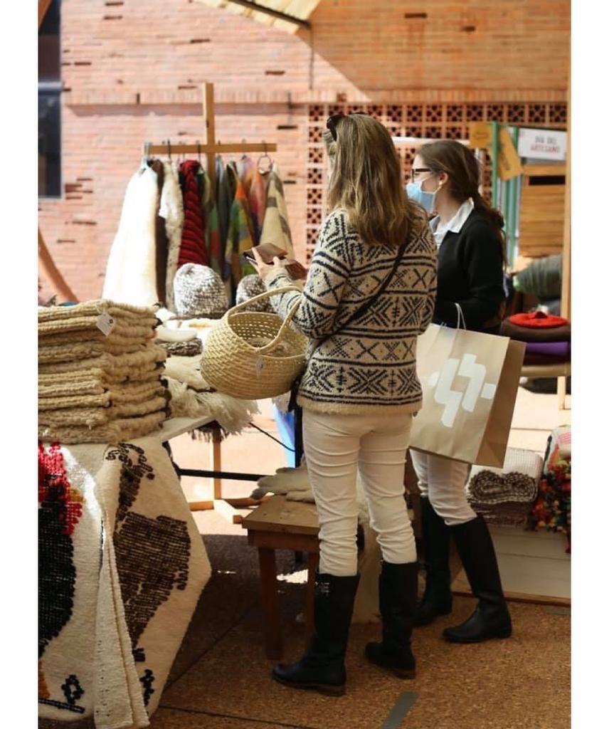 La feria arrancó este viernes a las 9:00 y será hasta las 18:00.