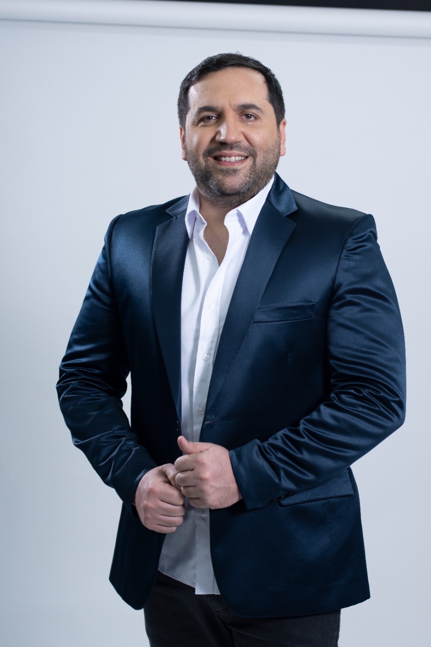 Julián Crocco, conductor de radio y TV. Foto: Radio Uno.