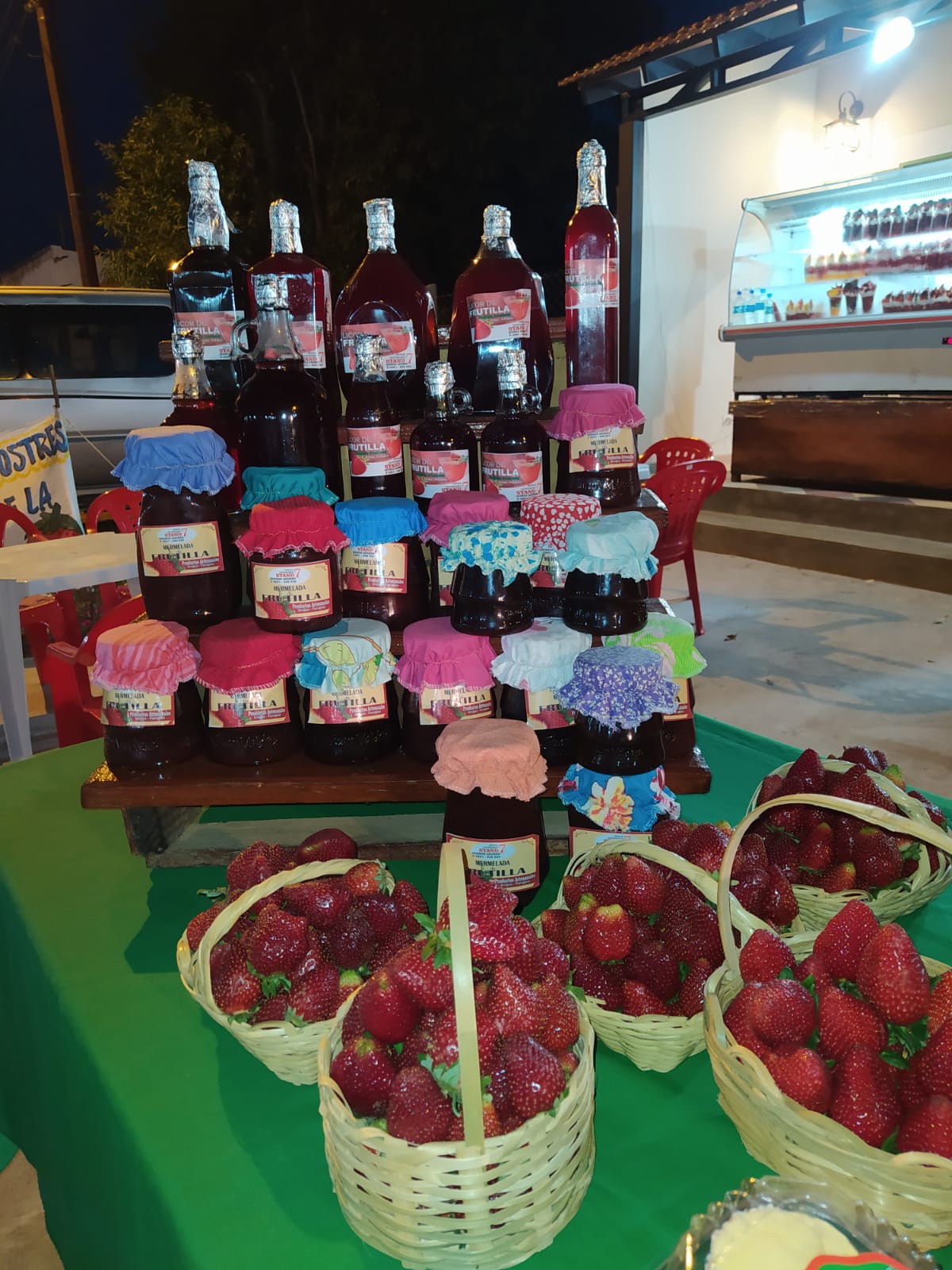 ¡Productores de Areguá ya esperan a los amantes de la frutilla!