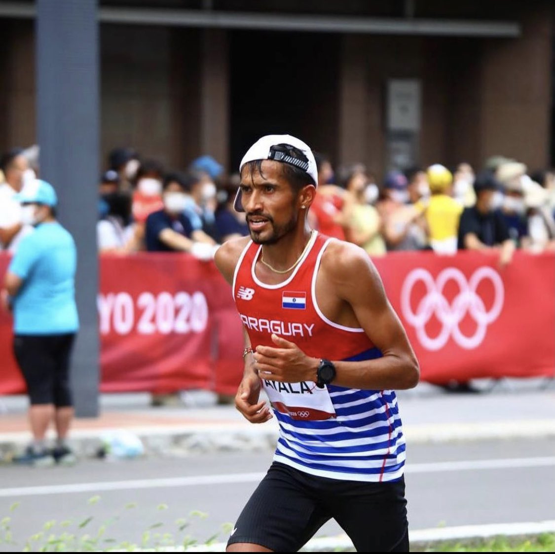¿Rendirse? ¡Jamás! Derlys culminó la maratón en Tokio