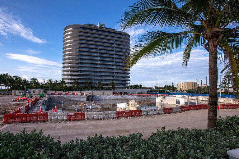 Ofrecen USD 120 millones por el terreno derrumbado en Miami-Dade. Foto: EFE.