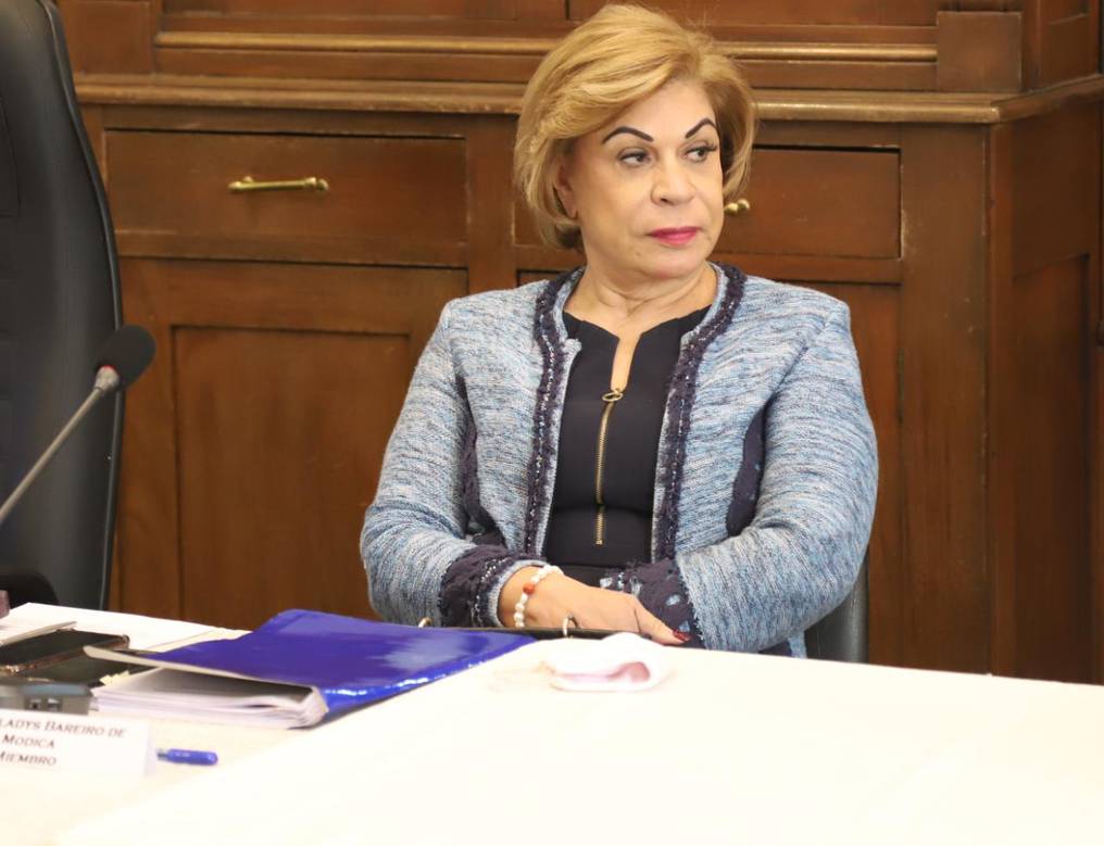Confirman fallecimiento de la ministra de la Corte, Gladys Bareiro de Módica. Foto: Gentileza JEM.
