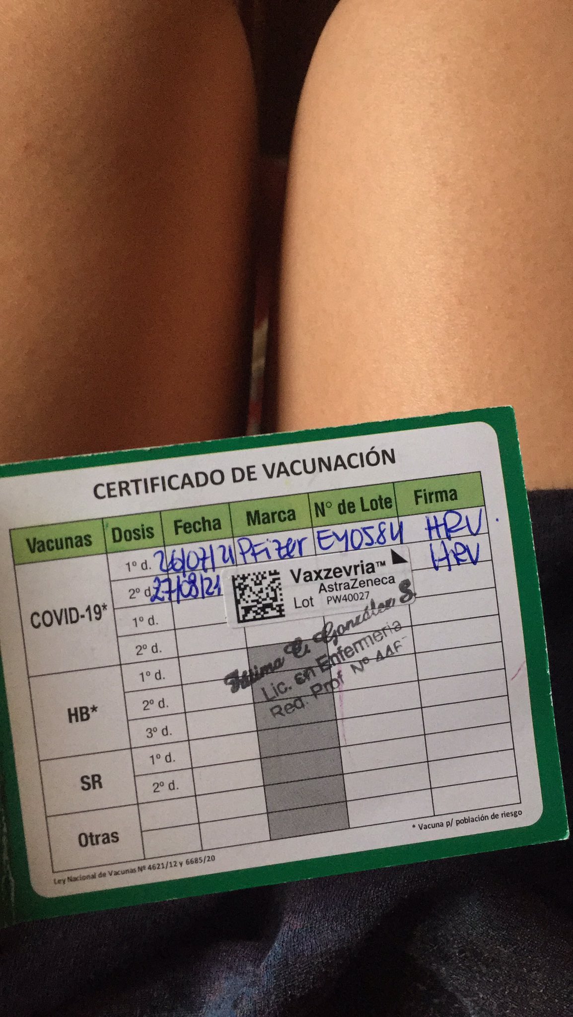 “No pasé nada bien”: la rabia de una joven vacunada con Pfizer y AstraZeneca