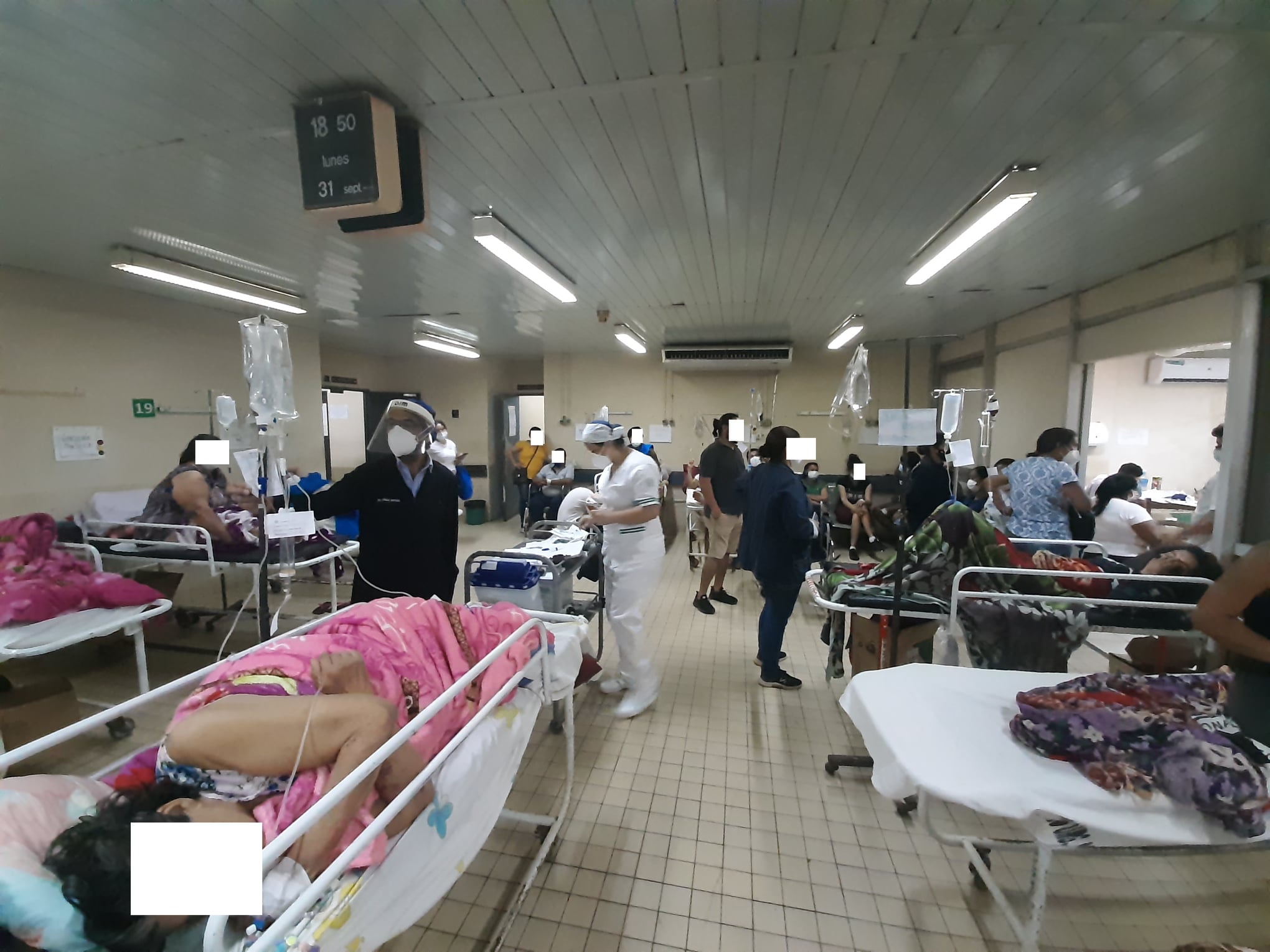 encuentran “saturados” de pacientes polivalentes.