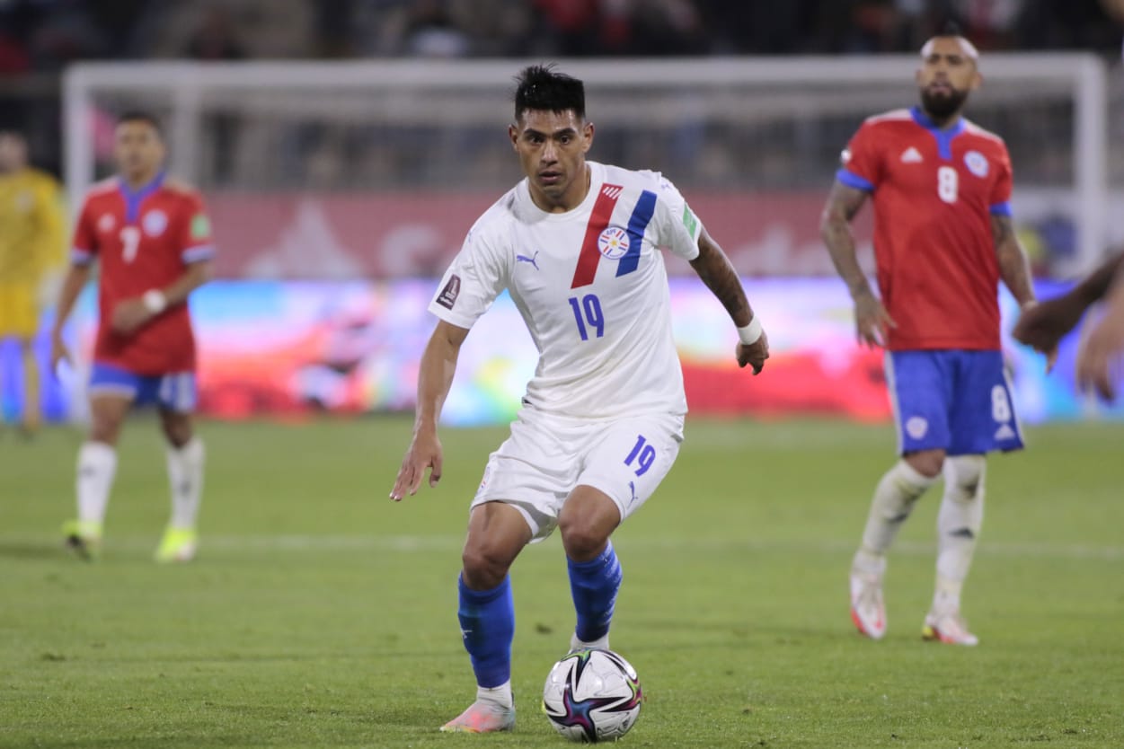 Paraguay cae ante Chile y complica su clasificación al Mundial