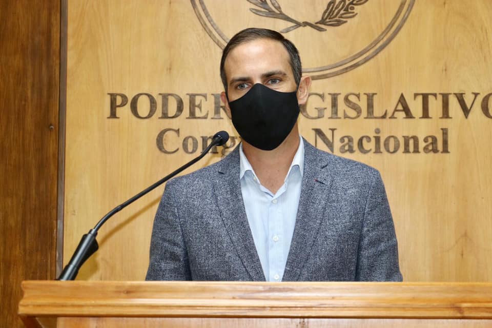 Rasmussen sobre elección de Ríos: