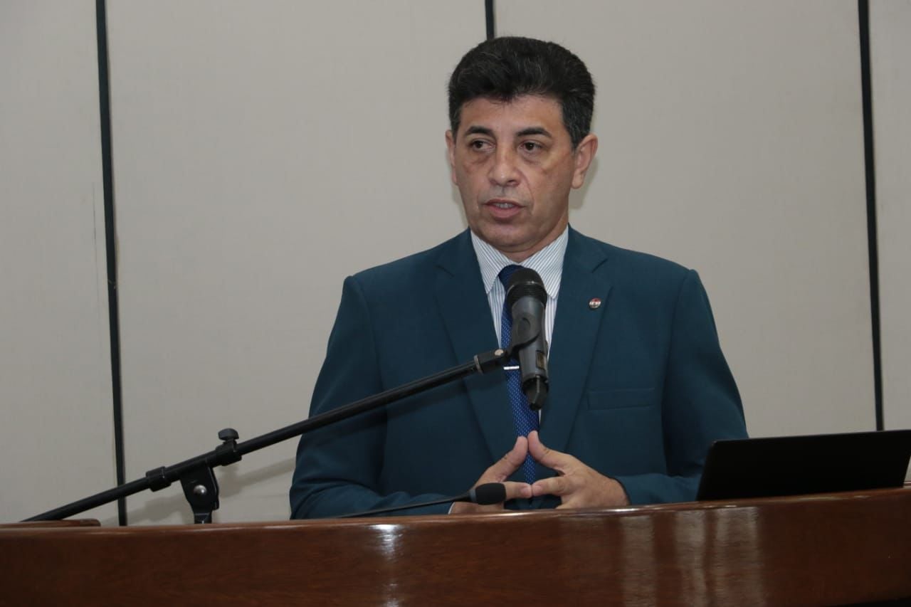 Víctor Ríos es el nuevo ministro de la Corte