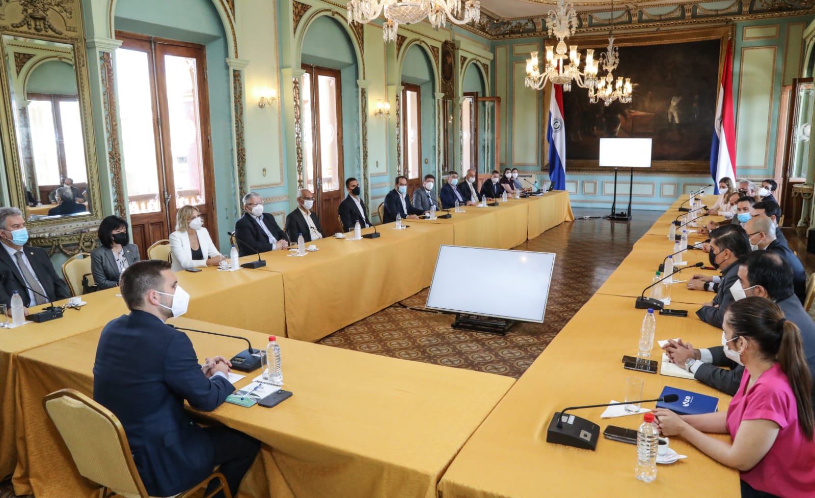 Reunión en Palacio de Gobierno. Foto: gentileza.