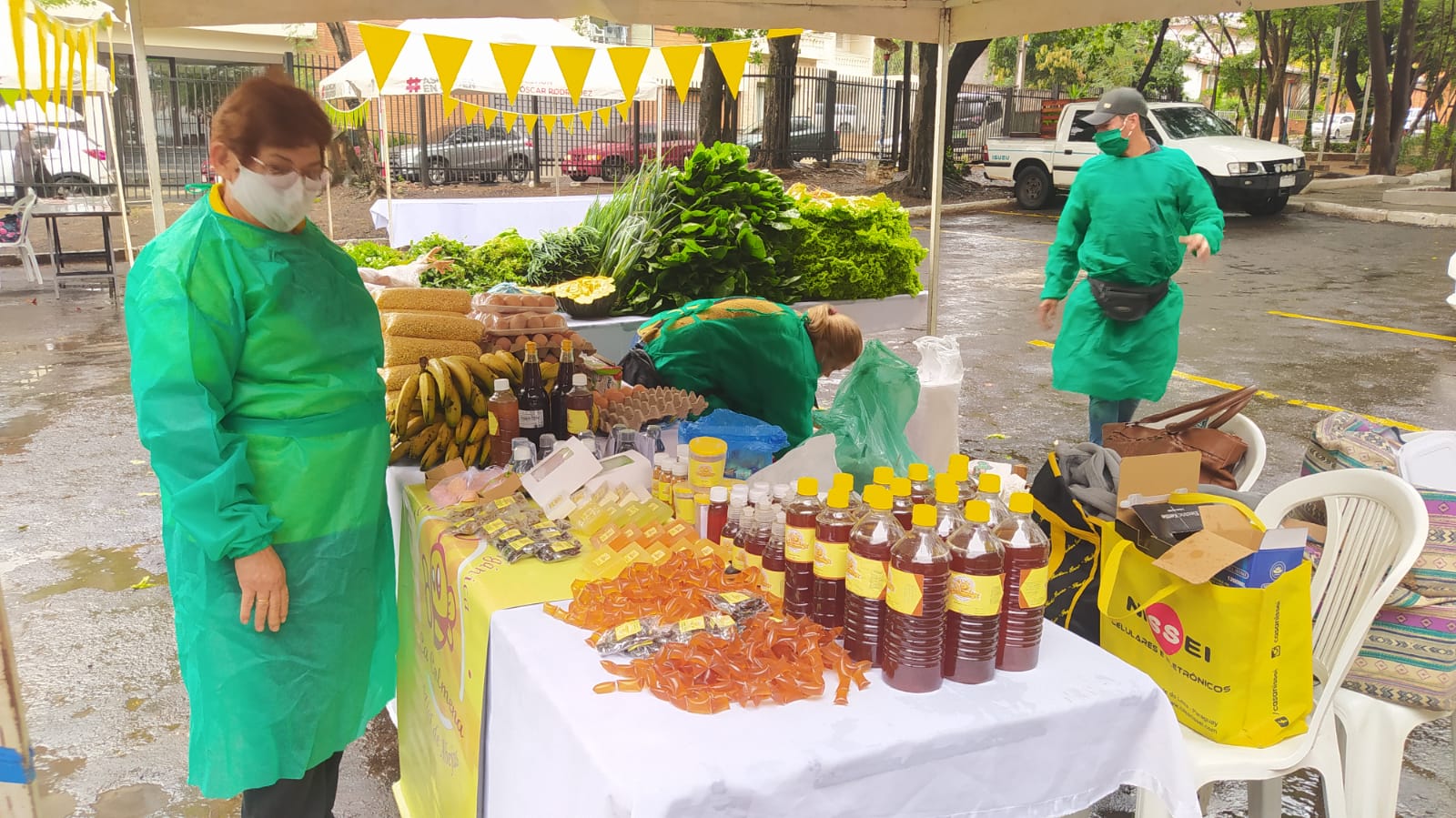 Realizan feria frutihortícola para apoyar a mujeres emprendedoras. Foto: gentileza.