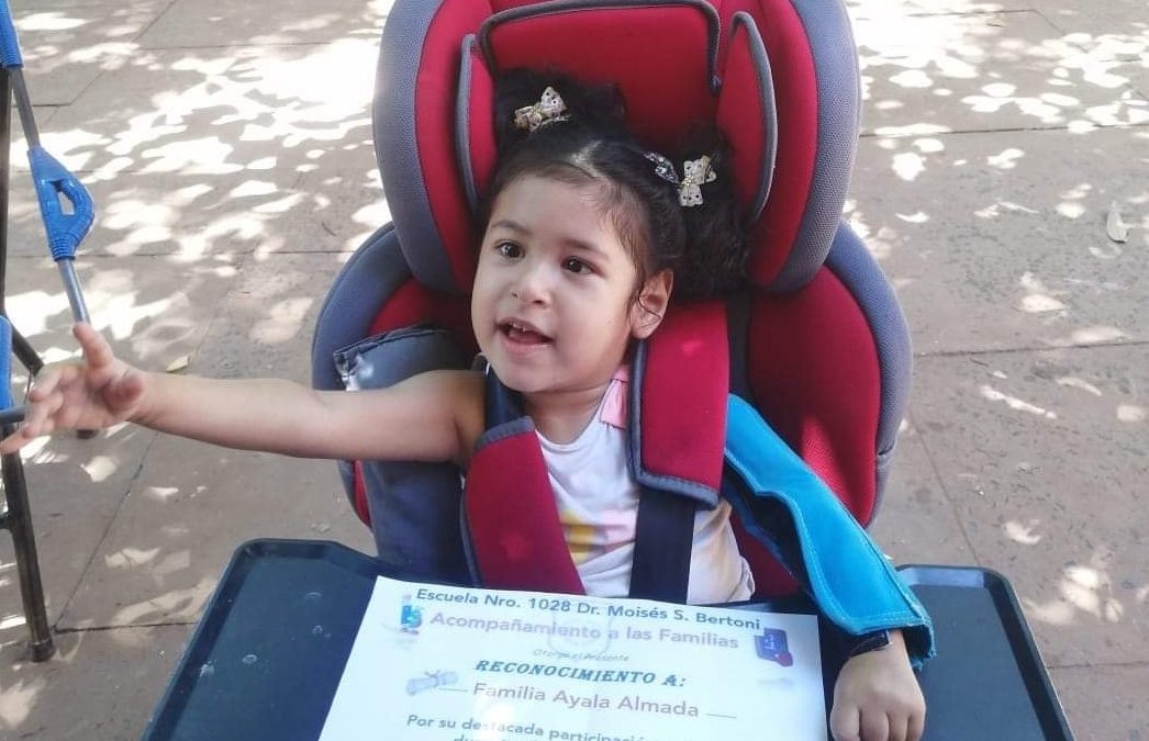 «Todos por Julieta»: niña con parálisis cerebral necesita ayuda
