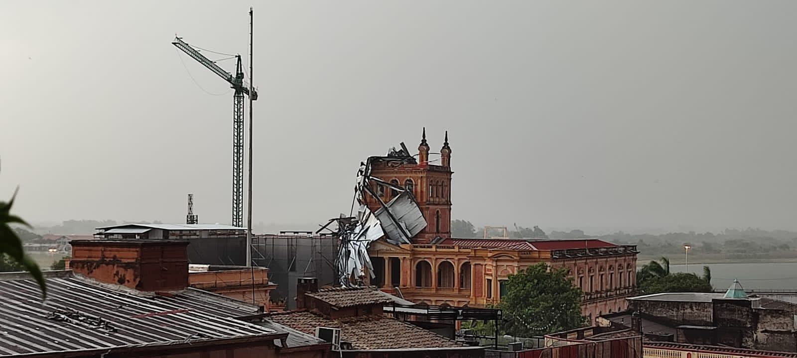 Palacio de Gobierno: Tormenta causó destrozos en zona de obras de refacción
