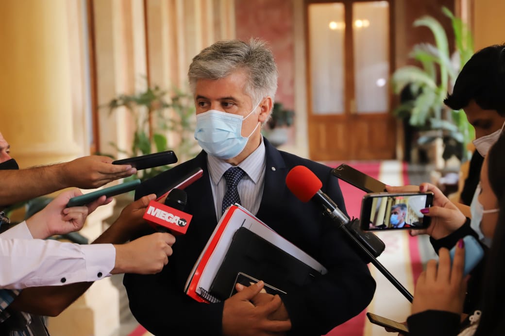 Arnaldo Giuzzio, ministro del Interior. Foto: Agencia IP.