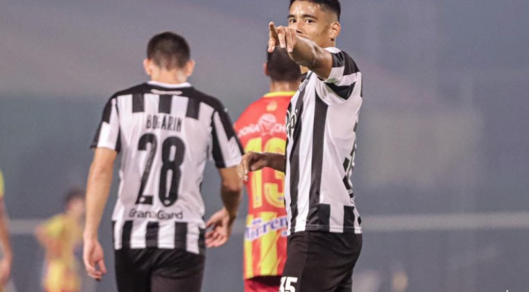 Lorenzo Melgarejo, jugador del Club Libertad. Foto: Libertad.