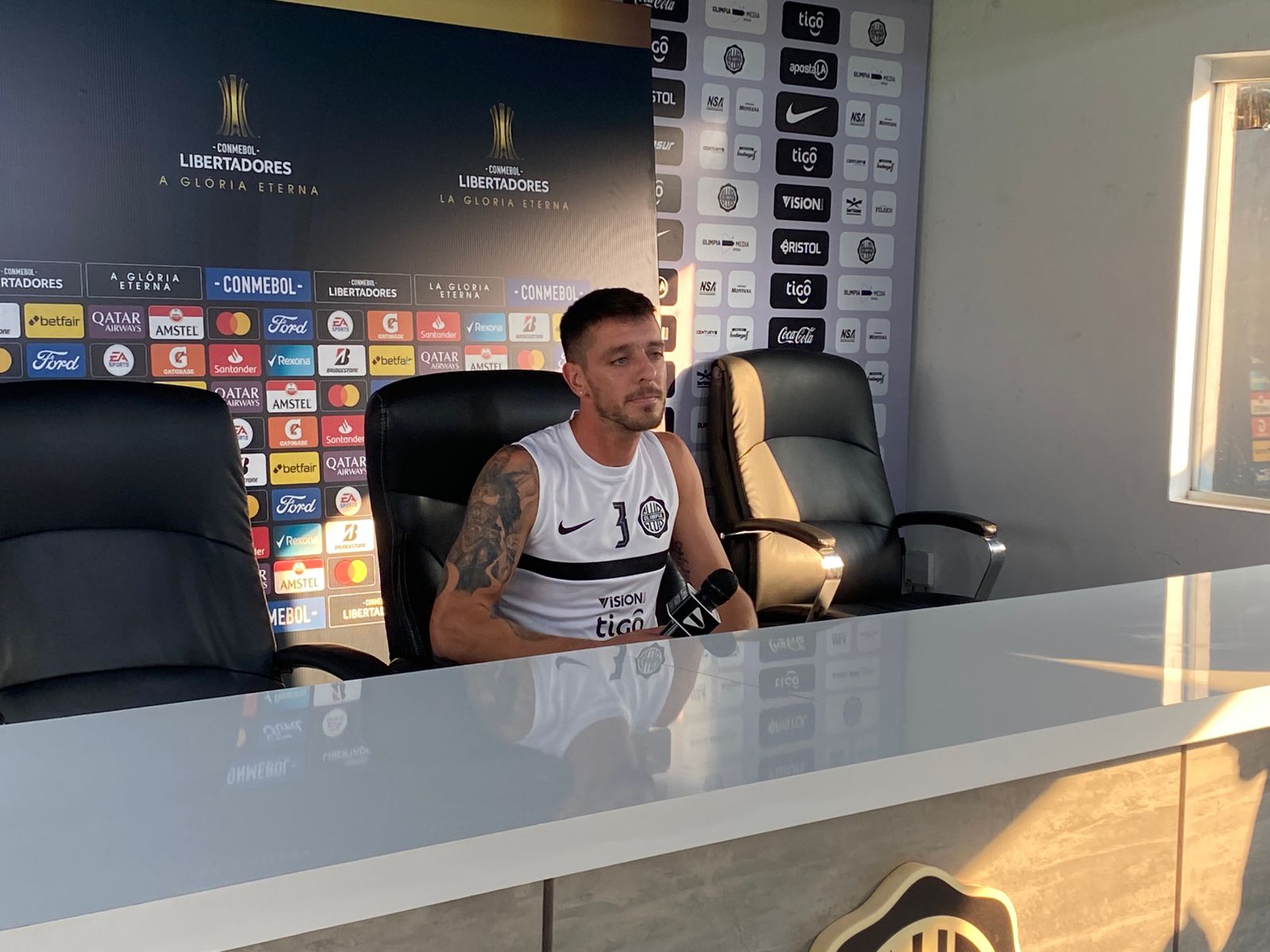 Alejandro Silva en conferencia de prensa