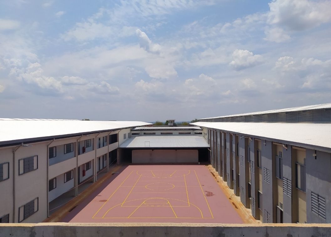 construcción del penal en Alto Paraná alcanzó el 99% de avance