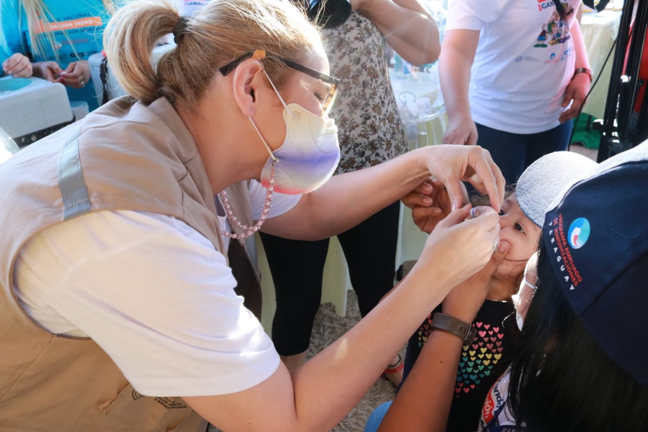 Instan a padres a vacunar a sus hijos contra el sarampión, polio y rubéola