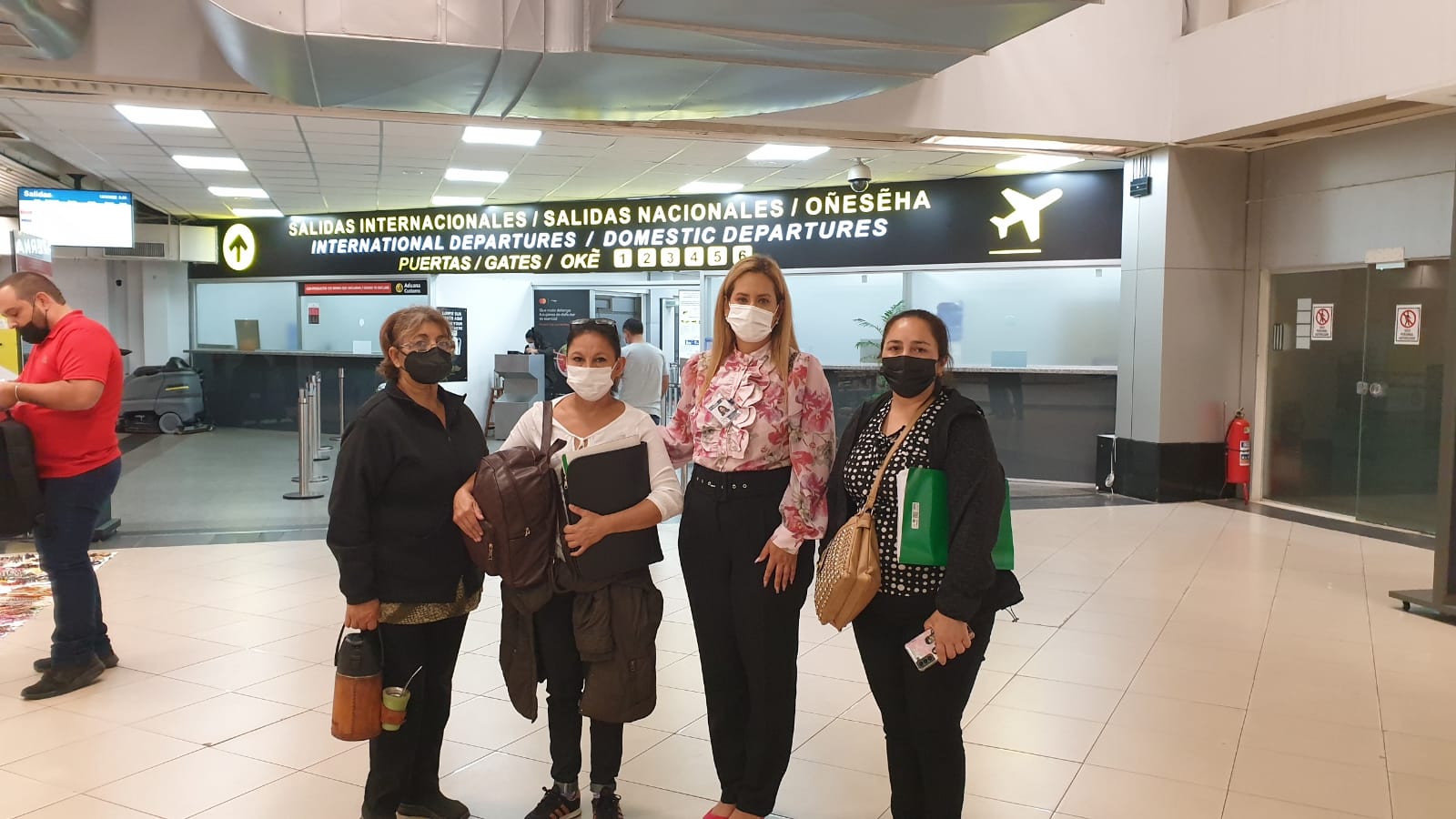 Mamá de paraguayo desaparecido en playas de Cancún regresa hoy al país