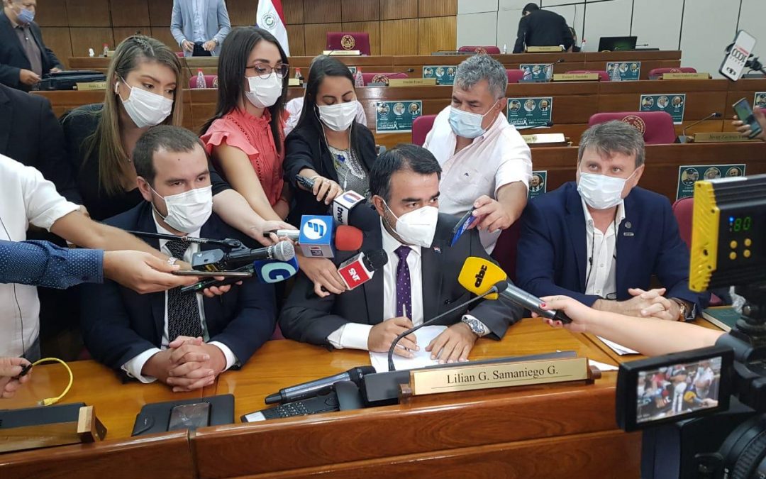“Lo del préstamo está descartado”, confirma Óscar Llamosas sobre Fondo de Estabilización