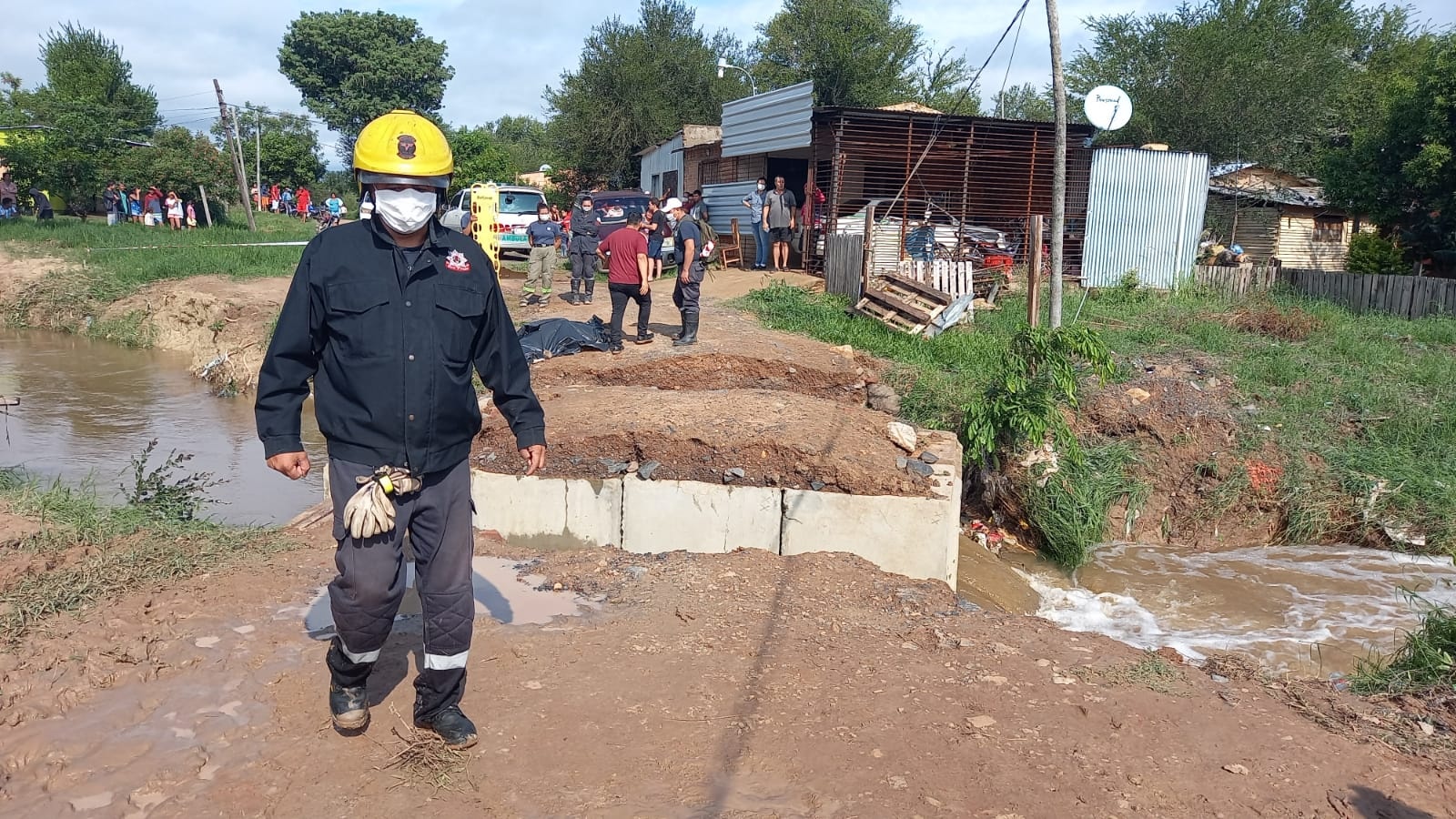 En Villeta, hallan cuerpo de hombre arrastrado por el raudal