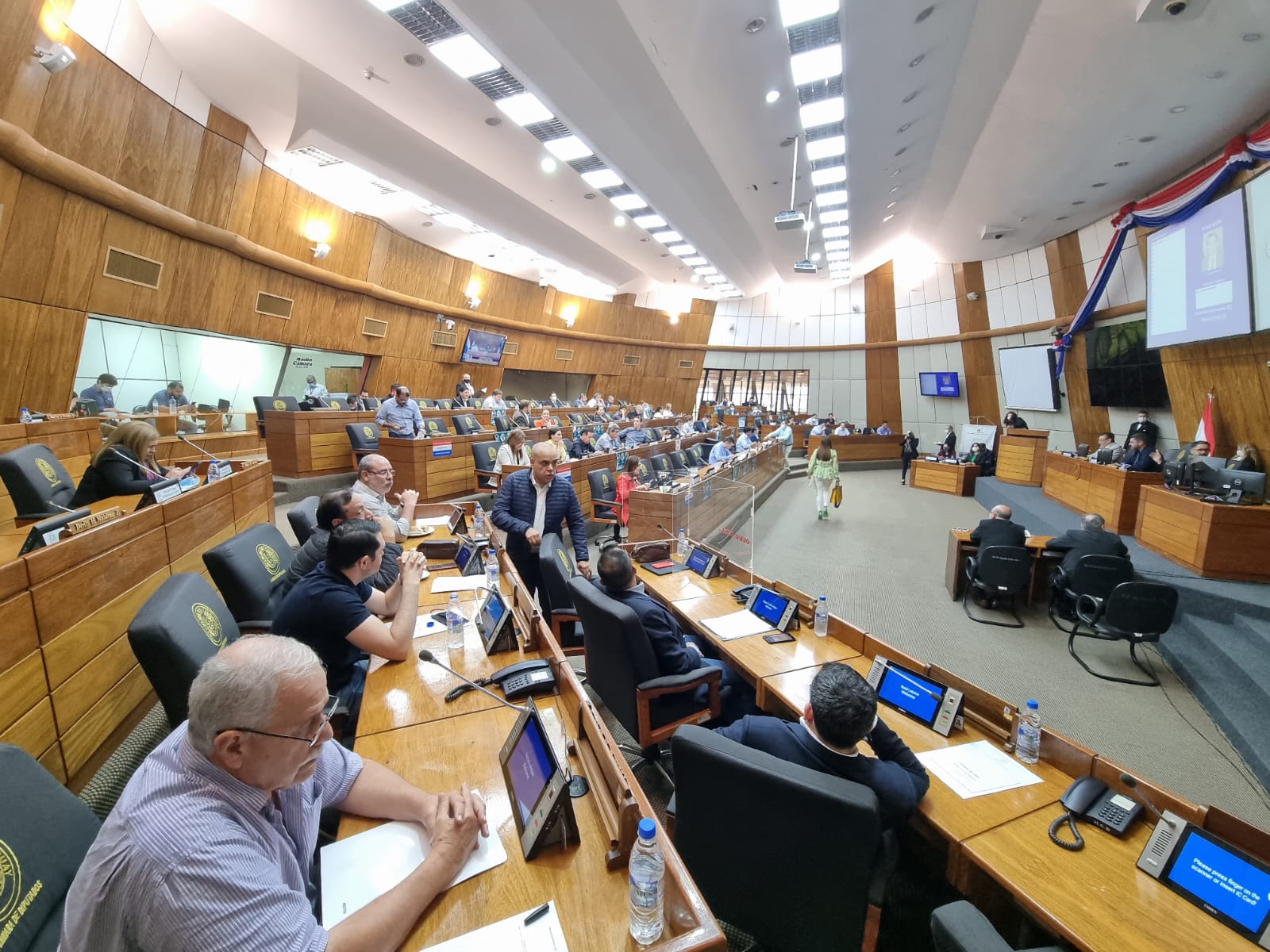 Diputados aprueban subsidio al combustible