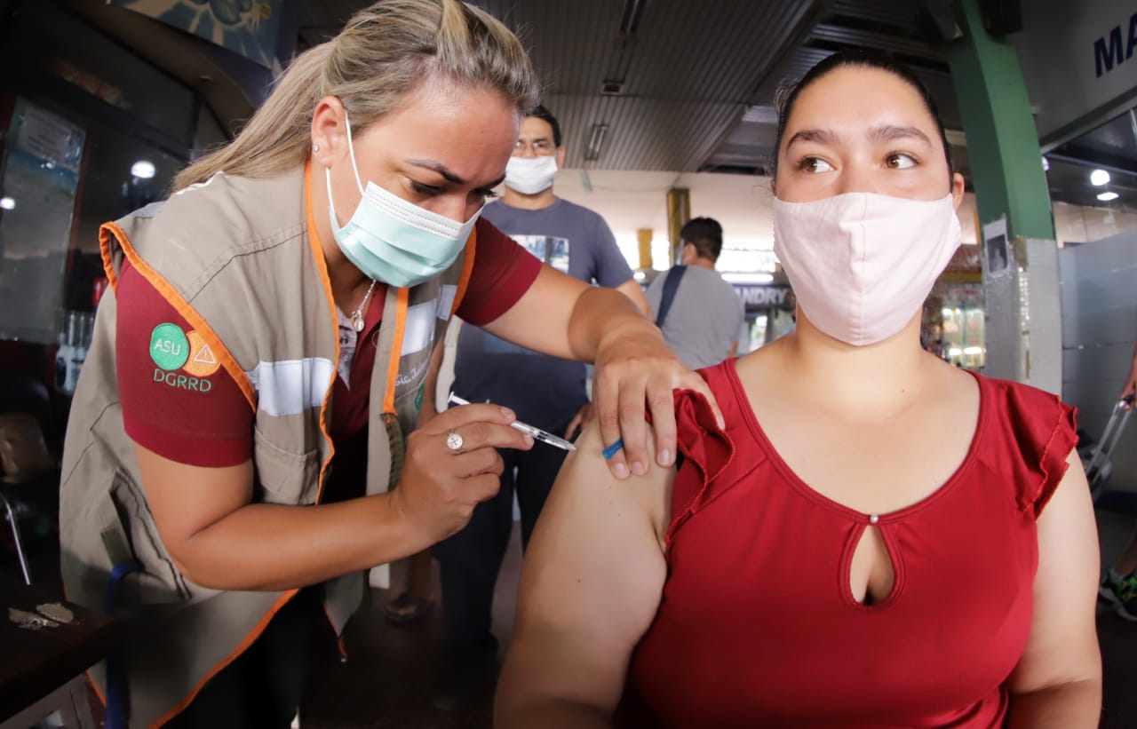 Aplicarán dosis contra la influenza y neumococo en el Defensores