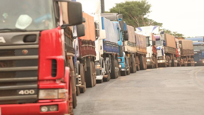 Camioneros aguardan comunicado del Gobierno y analizan nueva “hoja de ruta” para protestas