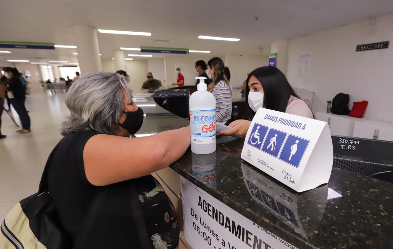 IPS cancela citas médicas luego del traslado del feriado al lunes 2 de mayo