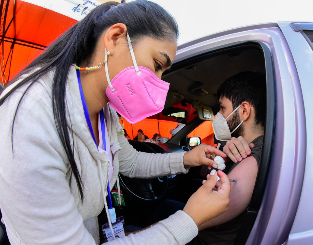 Vacunatorios permanecerán cerrados el lunes 2 de mayo por feriado