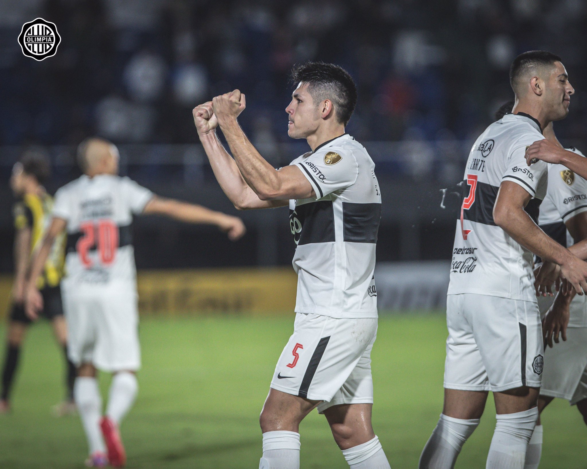 Saúl Salcedo, convirtió el tanto ganador de la noche. Foto: Club Olimpia.