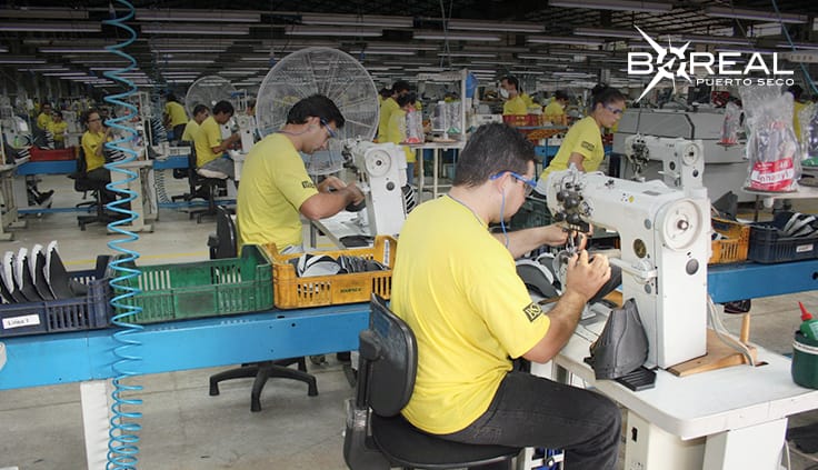 Industria maquiladora bate nuevo récord de exportación con USD 97 millones