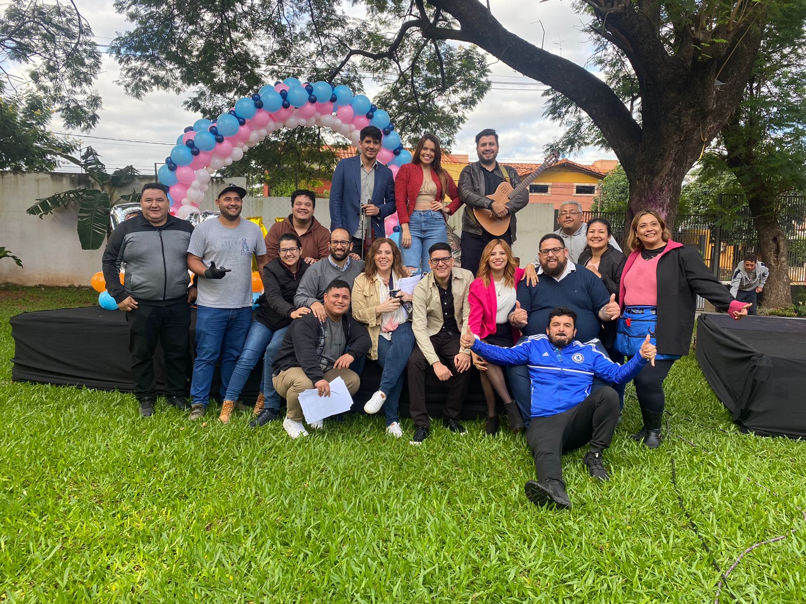 El gran equipo de 'Py En Vivo'. Foto: Unicanal - Trece.