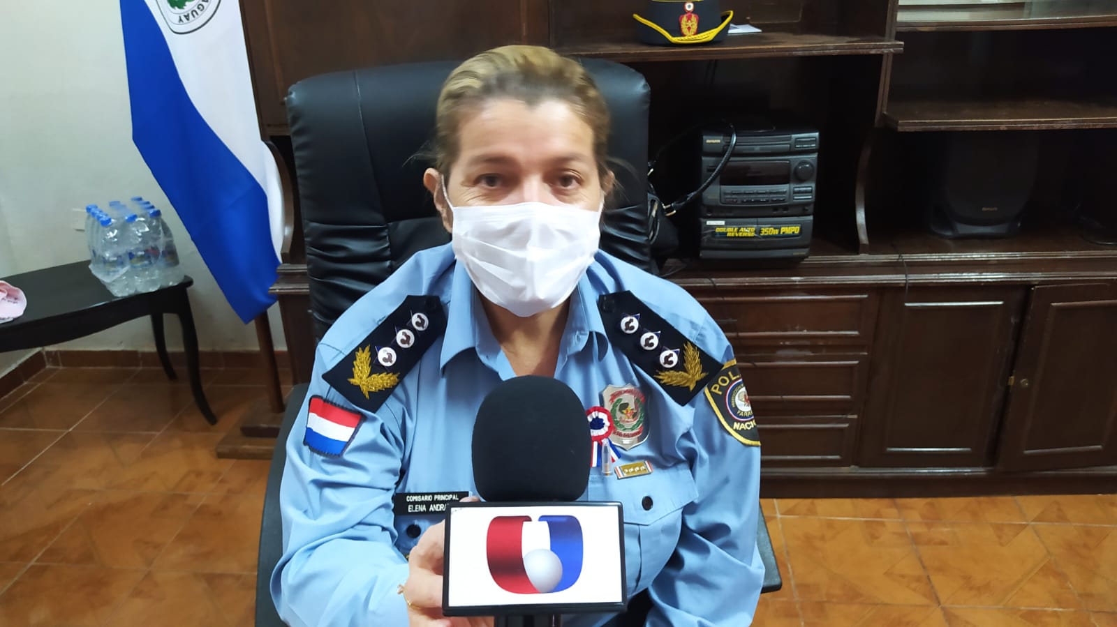 La comisario y jefa de Relaciones Públicas de la Policía Nacional, María Elena Andrada. Foto: Osmar Henry.