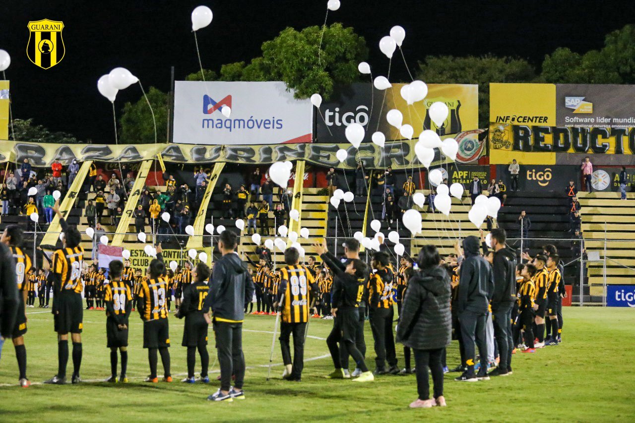 Guaraní homenajeo a Marcelo Pecci en el Rogelio Livieres. Foto: Club Guaraní.