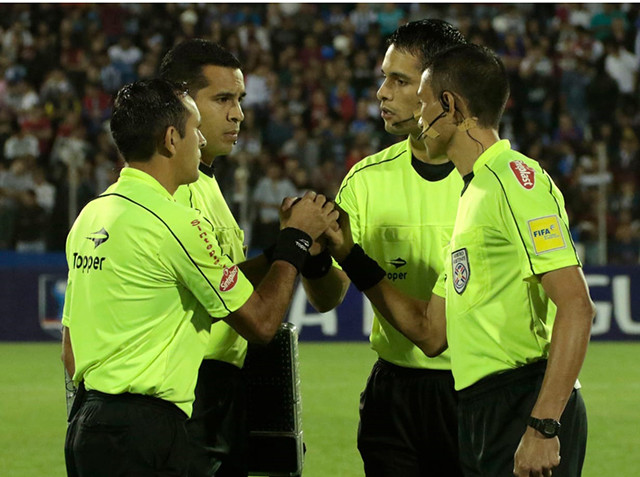 Ningún árbitro paraguayo será parte de Qatar 2022. Foto: Agencia IP.