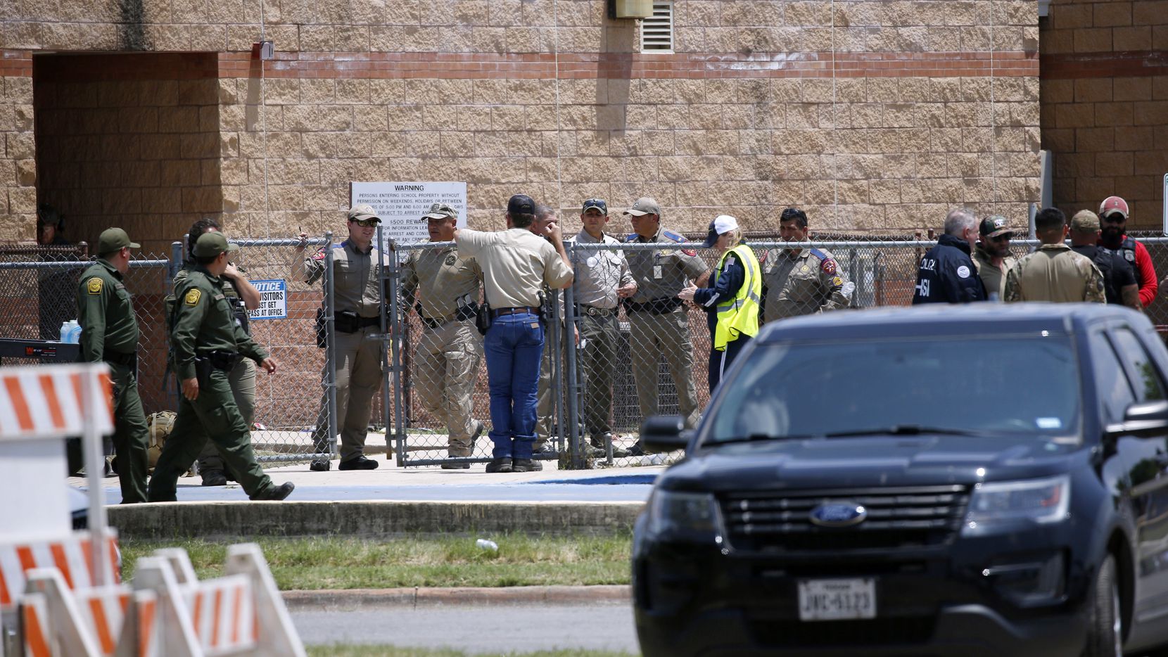 Tiroteo en escuela primaria de Texas deja al menos 15 muertos