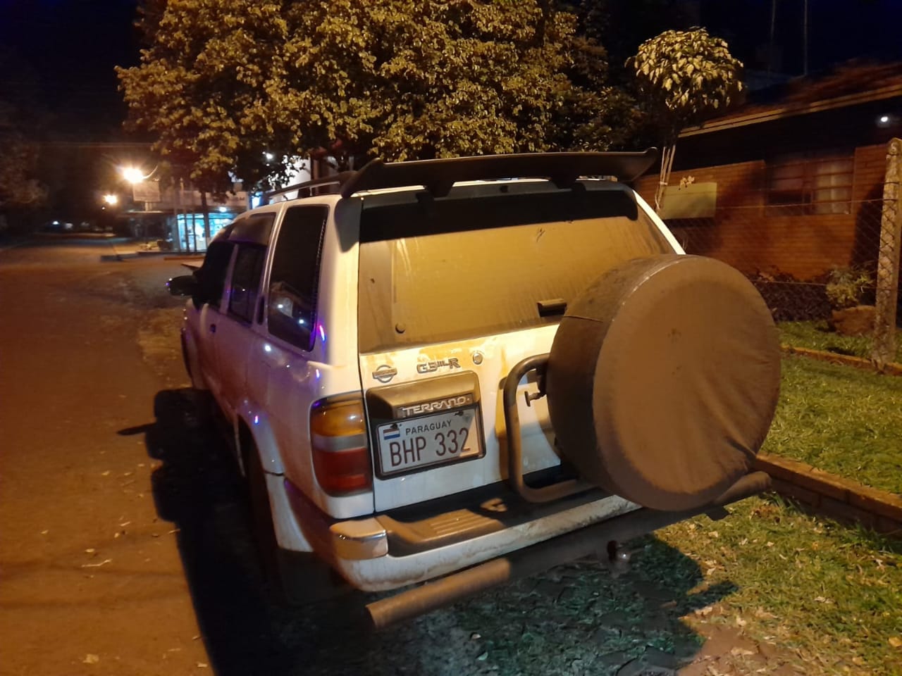 Hallan camioneta que pertenecería a pareja que tiene a niñas alemanas desaparecidas. Foto: gentileza.