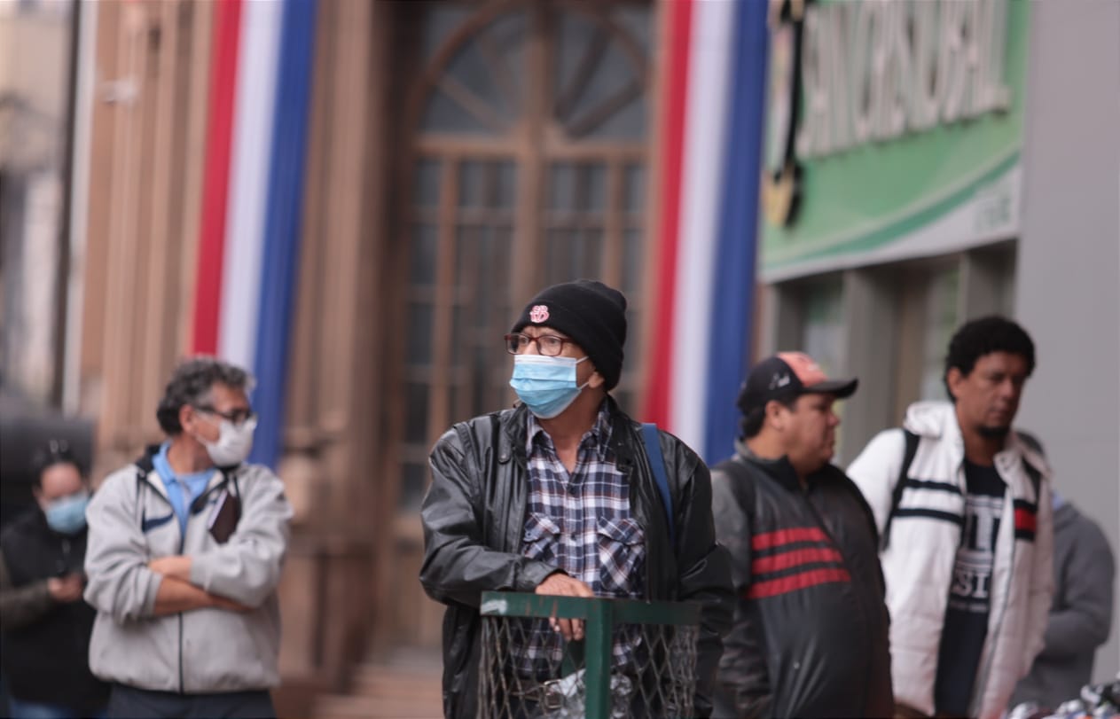 Advierten que más del 50% de la población sigue expuesta a contraer Covid-19