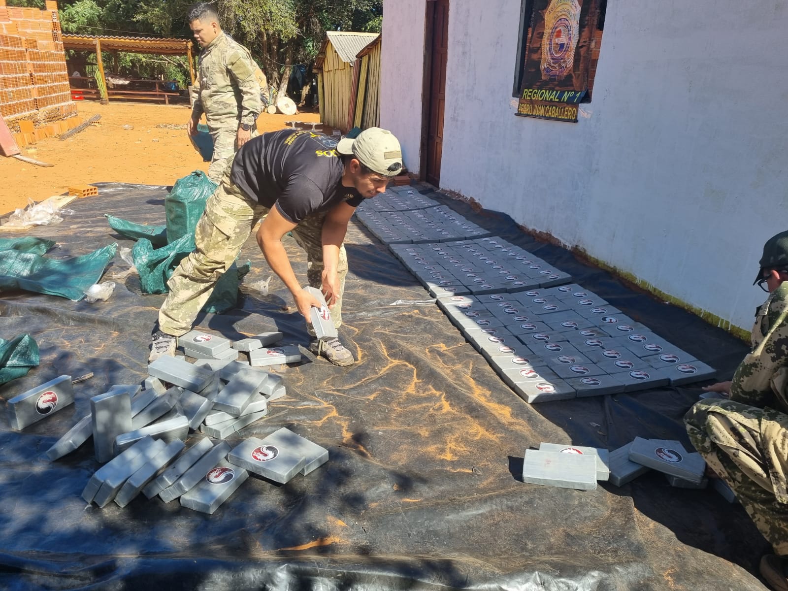 Incautan más de 321 kilos de cocaína en Amambay