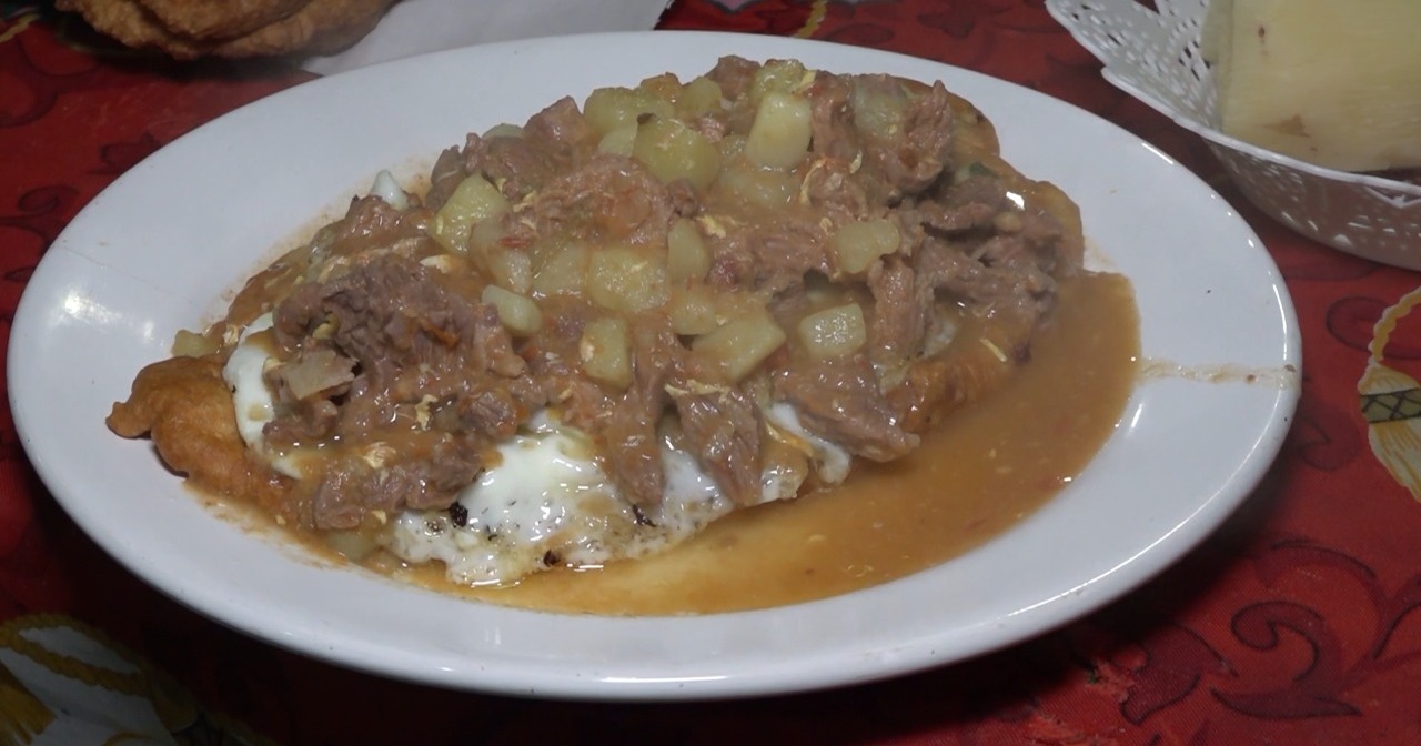 No solo el lomito subió de precio, también el tradicional puretón. Foto: Captura de video