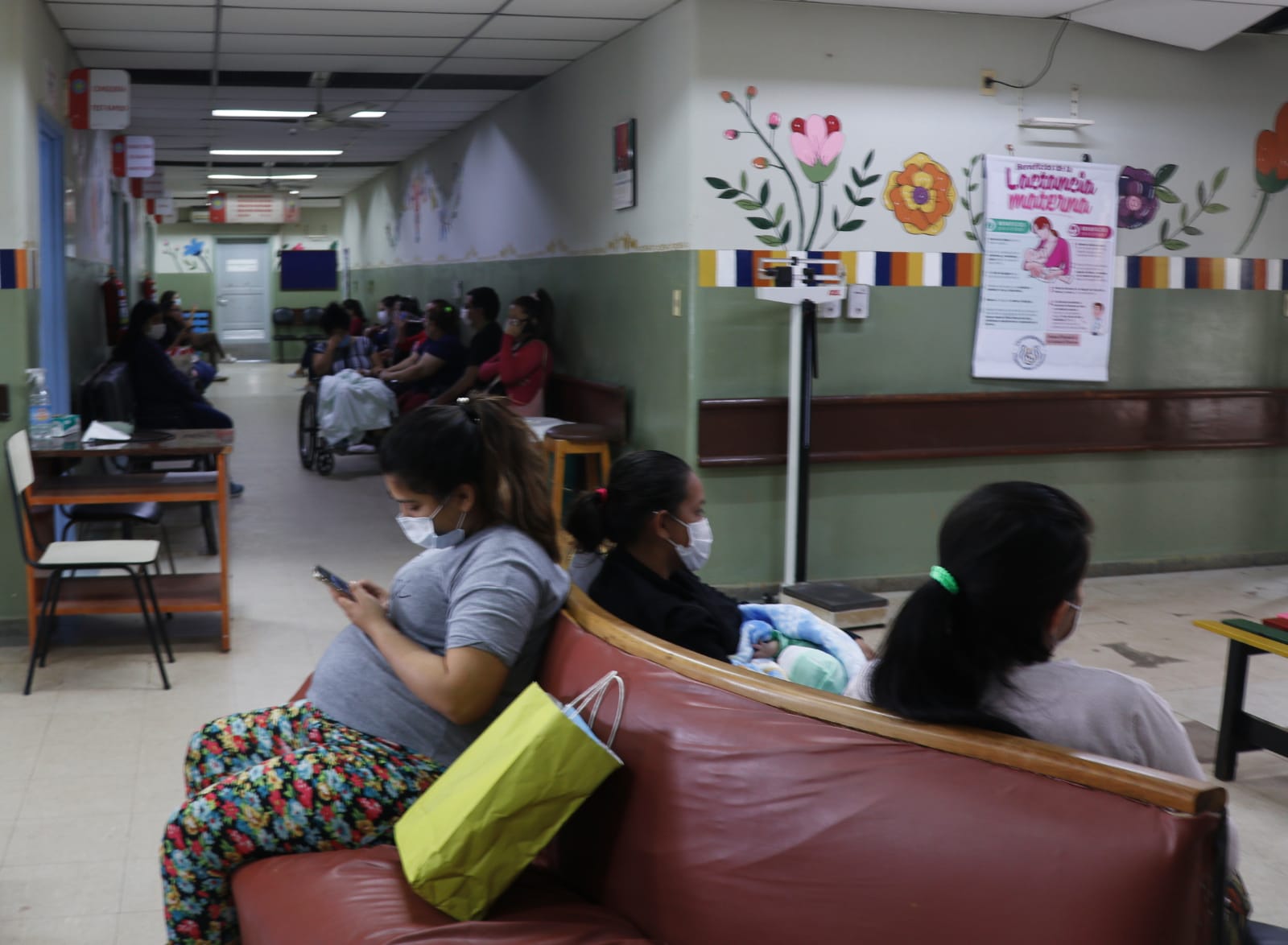 Recuerdan horarios para consultas prenatales y ginecológicas en Clínicas. Foto: Clínicas.