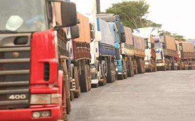 Camioneros mantienen amenaza de movilizarse durante Juegos Odesur