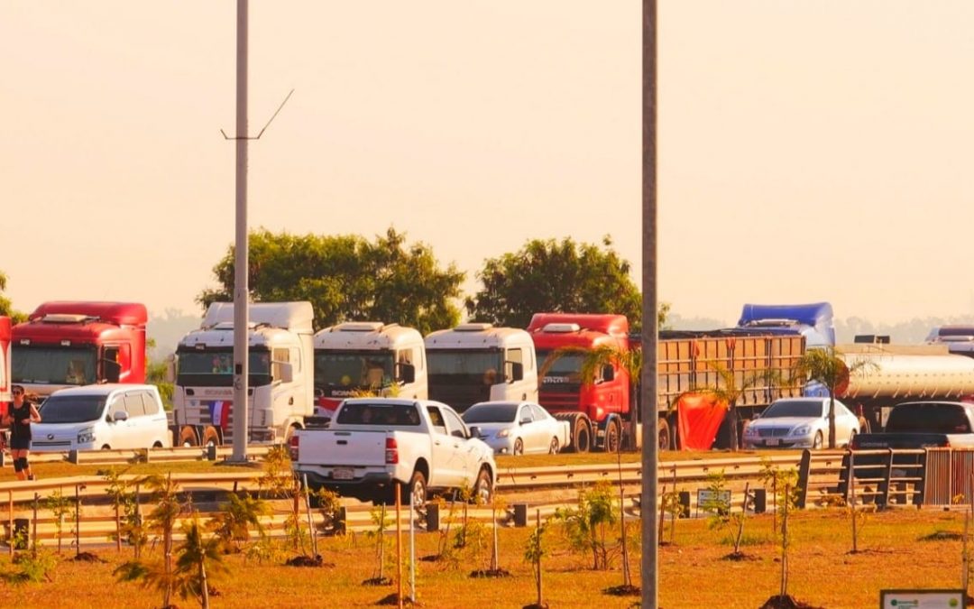 Camioneros emplazan hasta las 9:00 al Gobierno: Si el precio del combustible no baja, «sitiarán» Asunción