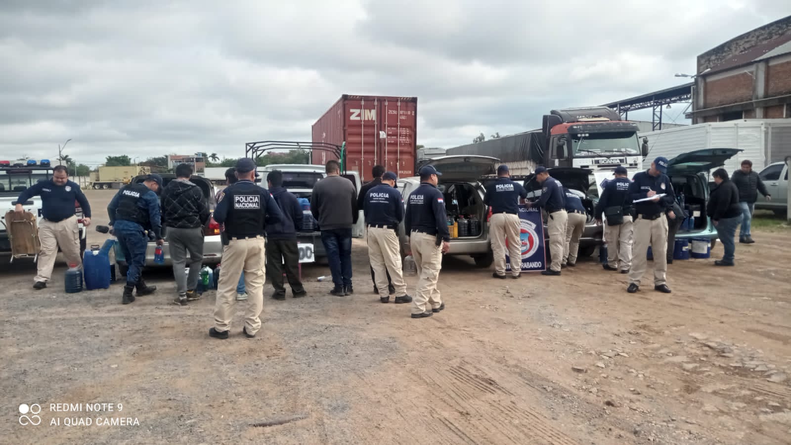 Piquete Cue: decomisan 5.000 litros de combustible adulterado