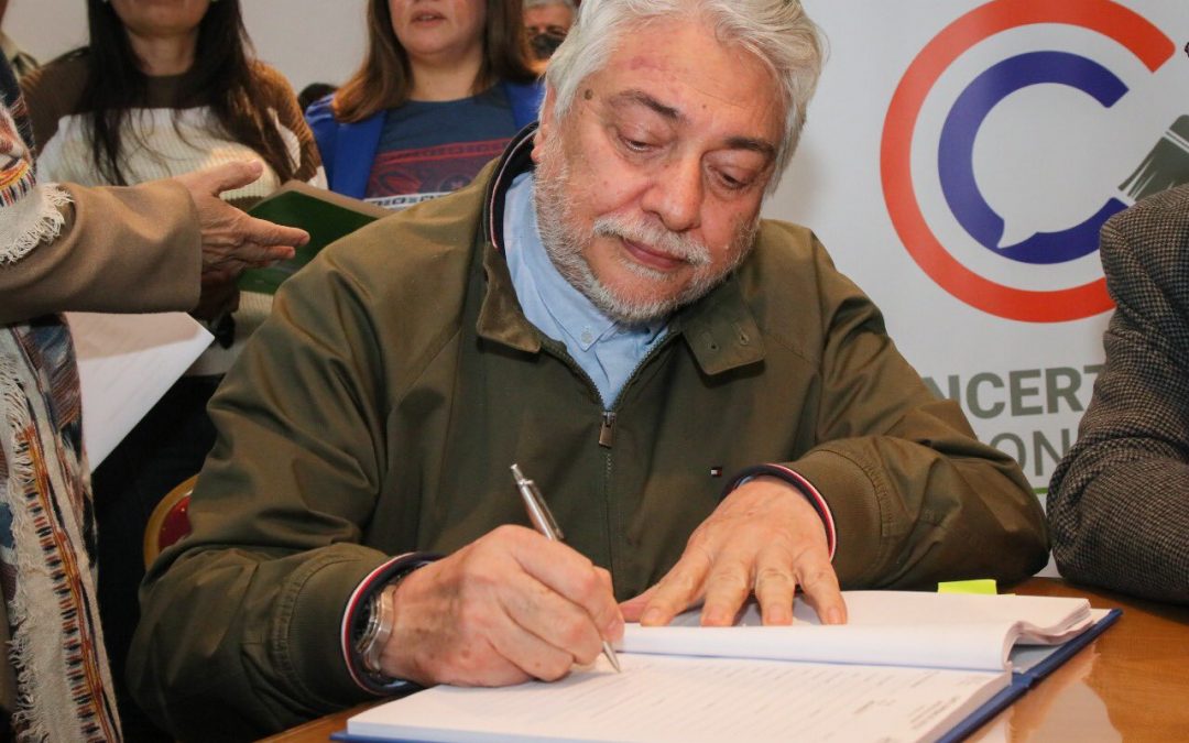 Fernando Lugo está sin sedantes y su evolución es favorable, indica Querey