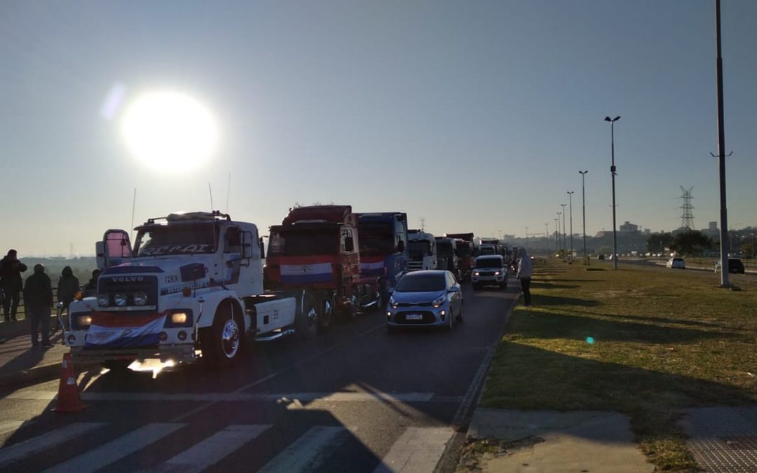 Camioneros frenan manifestaciones por los Juegos Odesur