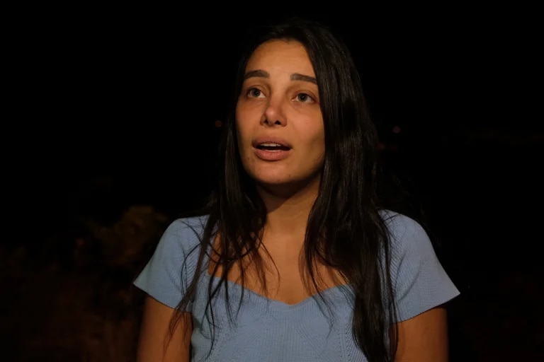 Joven robó un banco en Líbano y se disfrazó de embarazada para huir