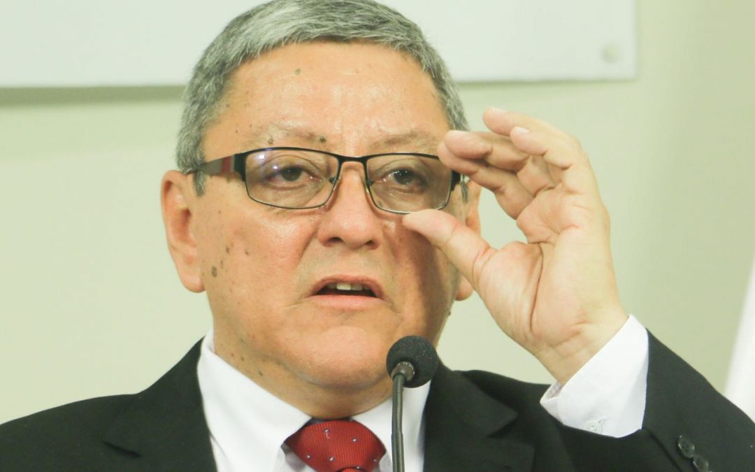 Senad “dejó el arco libre para que pase la droga por los puertos ”, denunció exministro Hugo Vera
